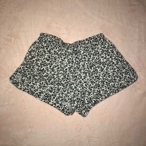 Brandy Melville floral eve shorts